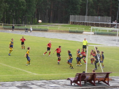 Jaunie futbolisti iesildās sezonai